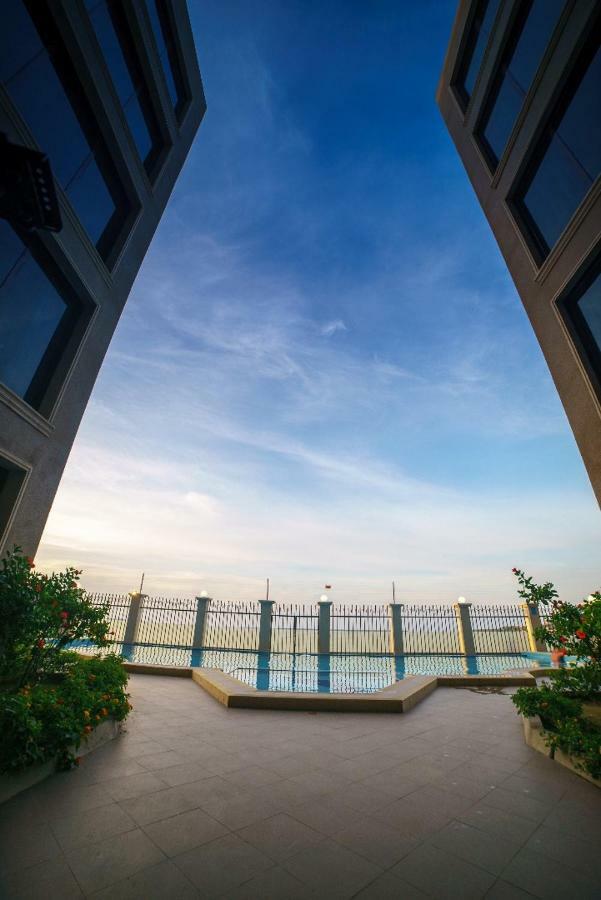 Amverton Bay View Dar es Salaam Exterior foto